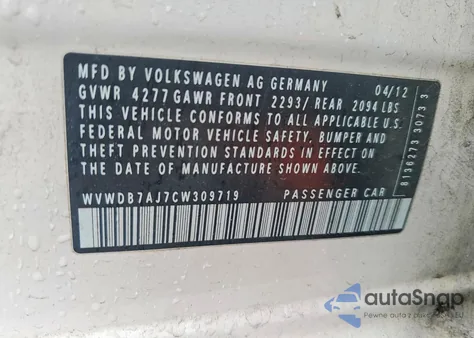 2012 Volkswagen Golf z USA, uszkodzony, nr VIN WVWDB7AJ7CW309719